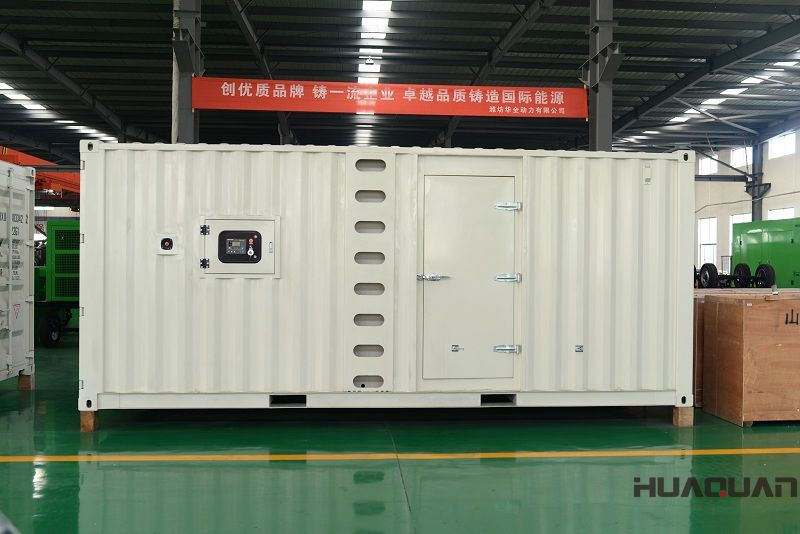 一臺1000kw靜音箱柴油發電機組于2018年5月10日順利發往山東省濟南市