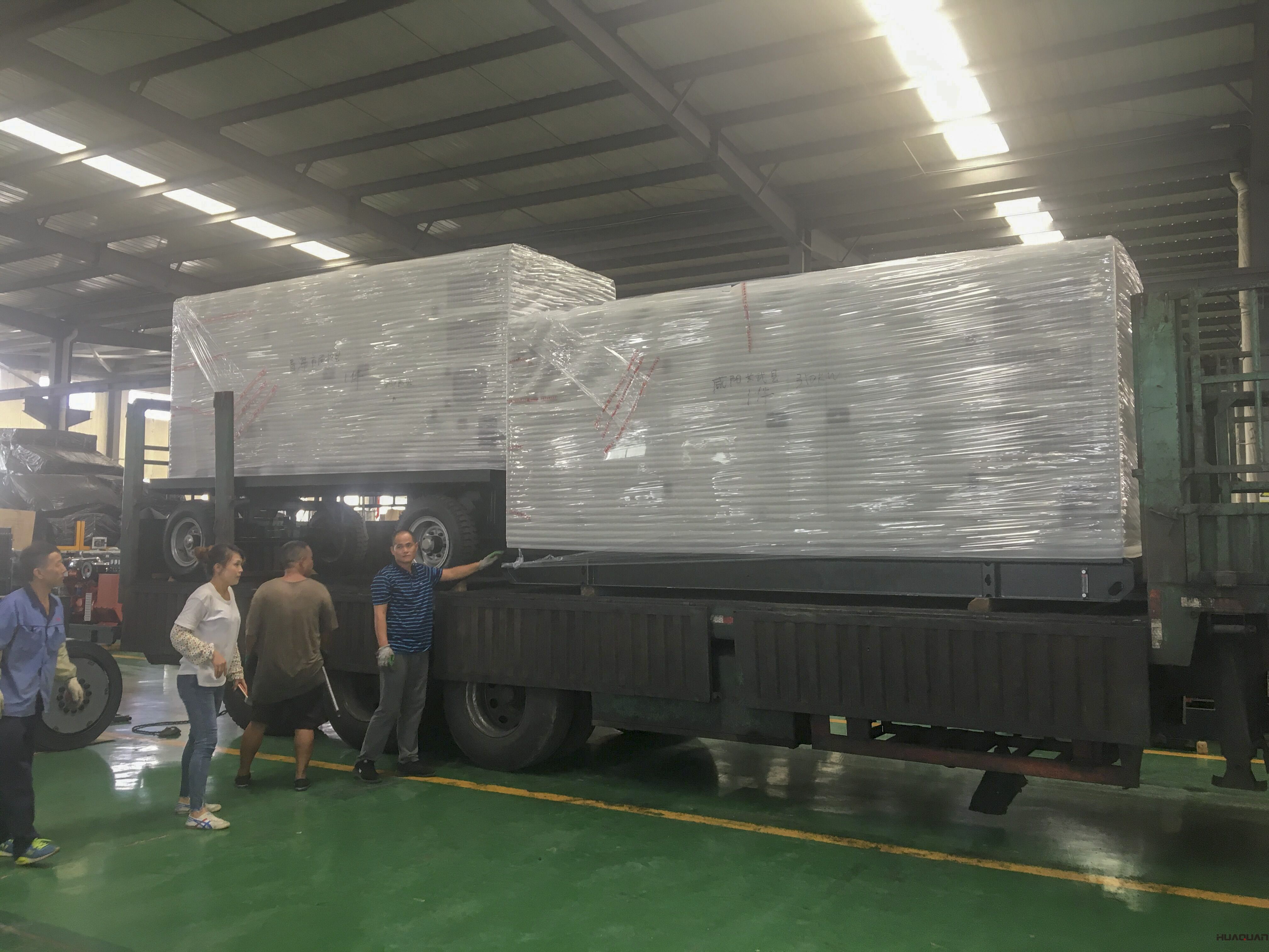 8月10日，一臺400kw靜音箱柴油發(fā)電機(jī)從華全動力成功發(fā)往上海