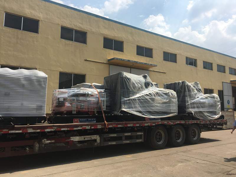 一臺500kw自動化型柴油發電機組于9月25日發往江西