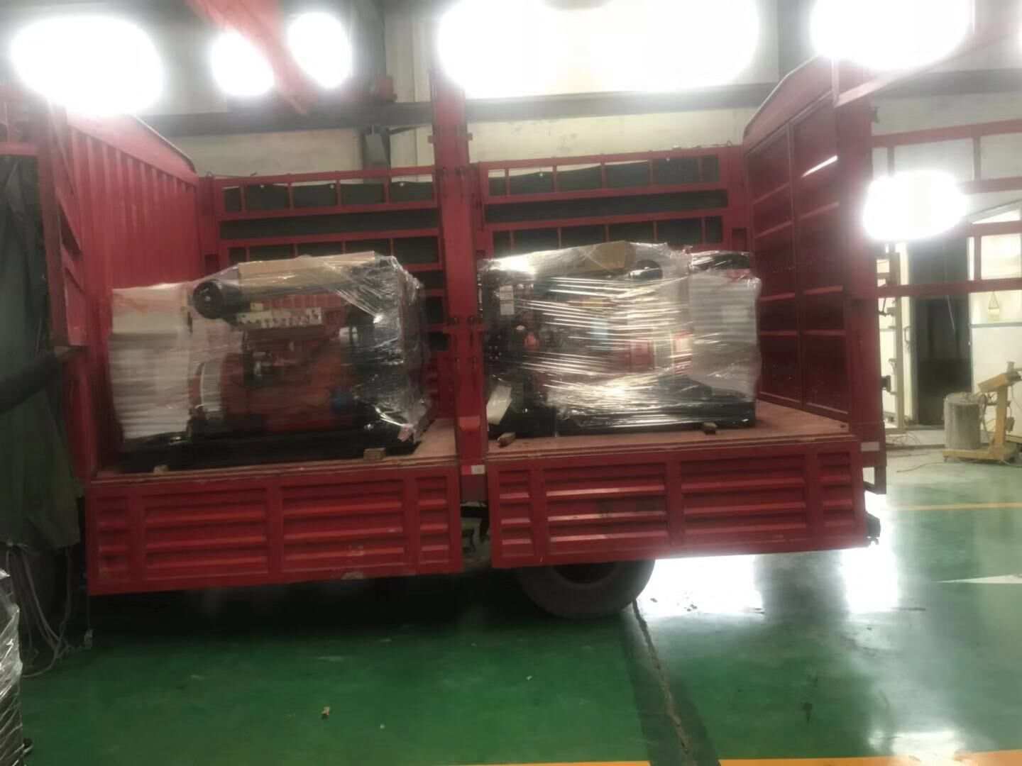 12月27日，華全動(dòng)力一臺(tái)30kw標(biāo)配柴油發(fā)電機(jī)組順利發(fā)往山東省